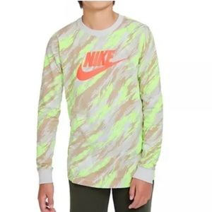 Nike Sportswear Futura Camo Long Sleeve Logo Tee 100% Cotton Boys Sz Large NWT